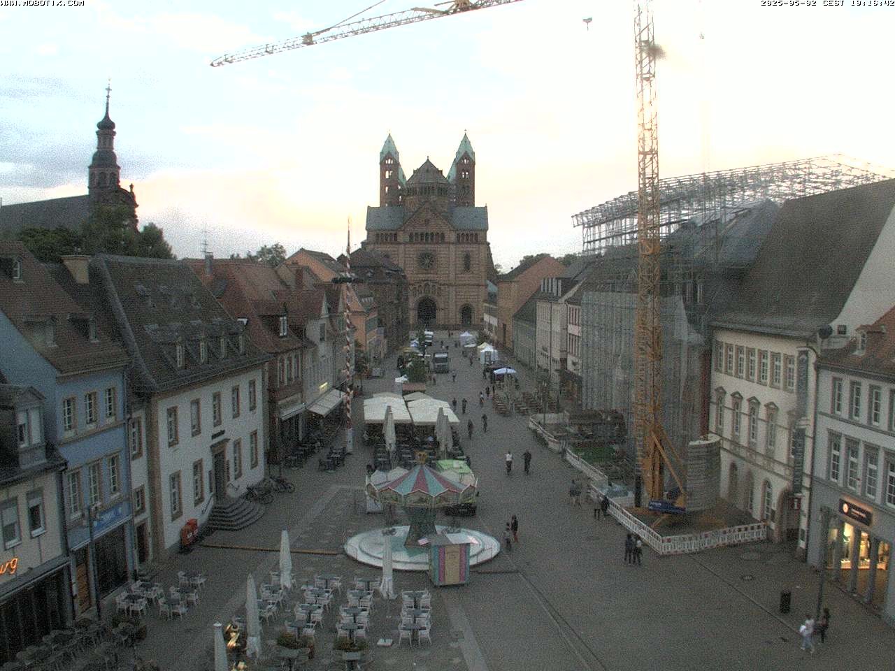 Blick von der alten Münze auf den Kaiserdom